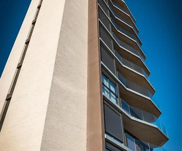 Modern Sea Front Sea Waves * Аликанте